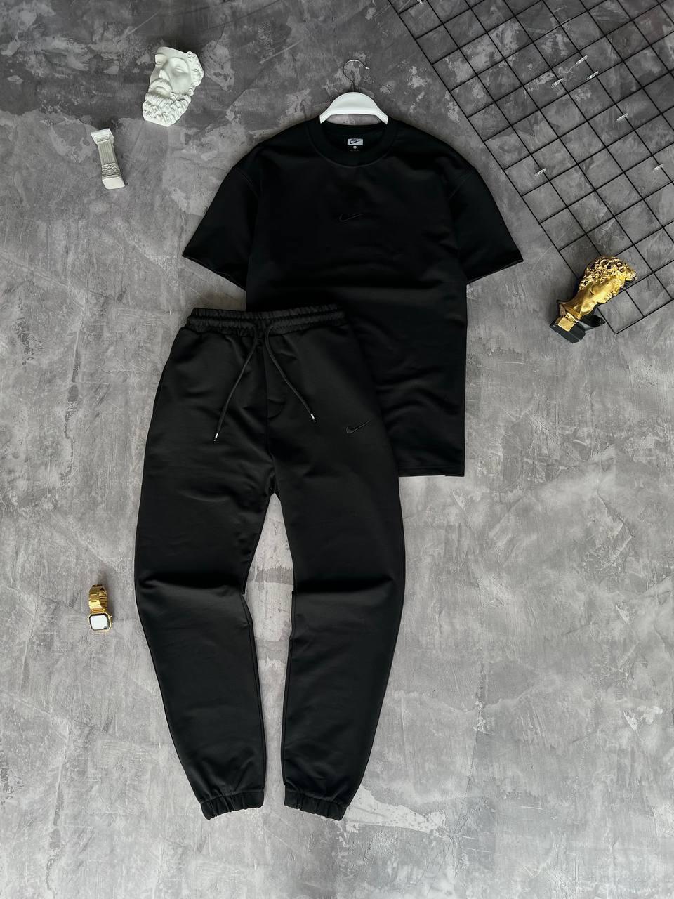 NIKE : SET COMPLETE